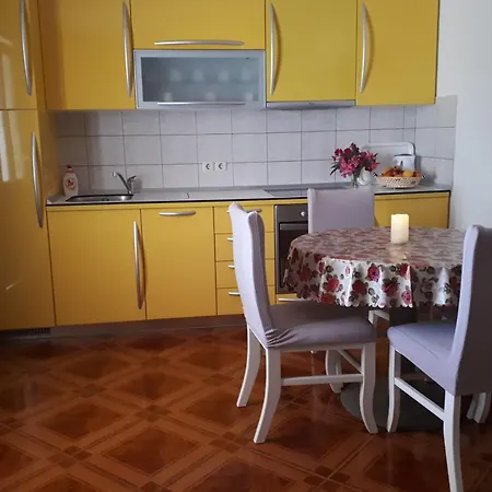 Apartman By The Sea - 24066 *