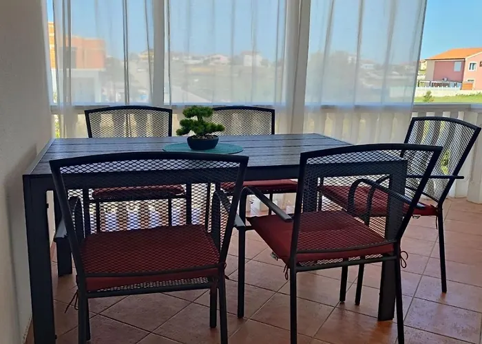 By The Sea - 24066 Apartman Vir